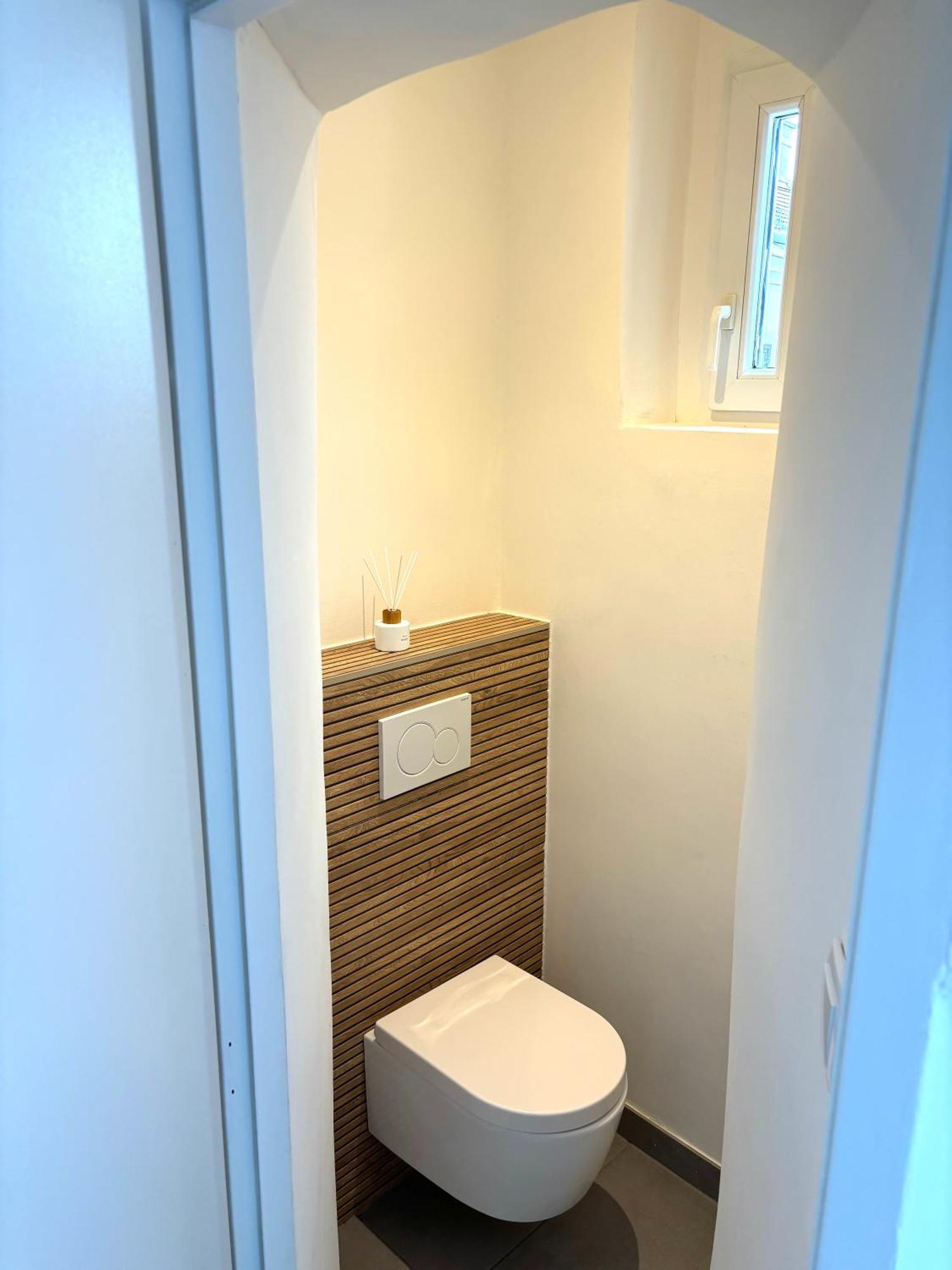 Traumhafte Wohnung Fuer 3, Grosszuegig, Walk In Dusche Wien Exterior foto